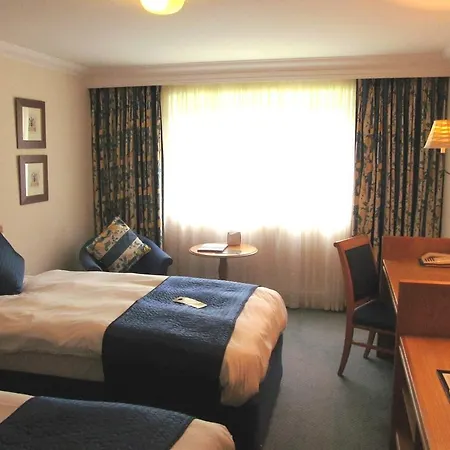 Hotel Redwood Long Ashton