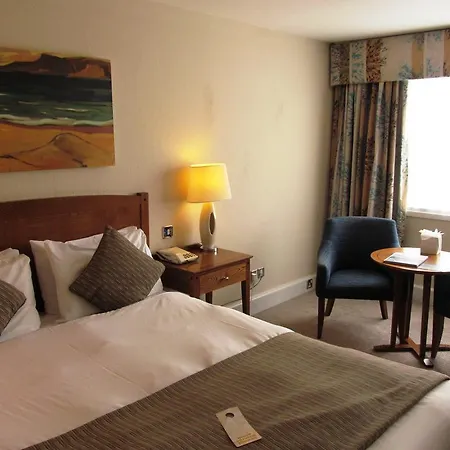 Hotel Redwood