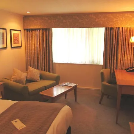 Hotel Redwood